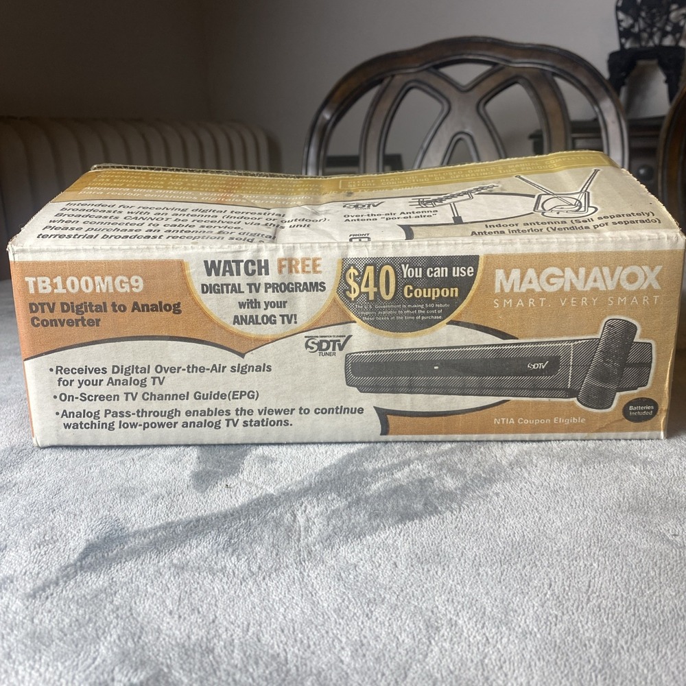Magnavox DTV Digital To Analog TV Converter TB100MW9 w/ Remote New, Open‎ Box
